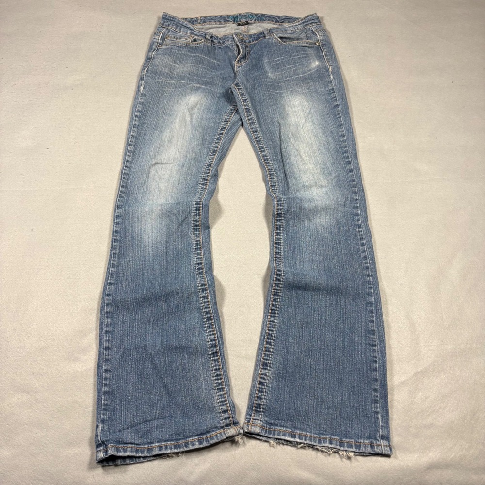 Ariya Jeans Womens 7/8 Medium Wash Bootcut Low Rise Embroidered Denim Blue
